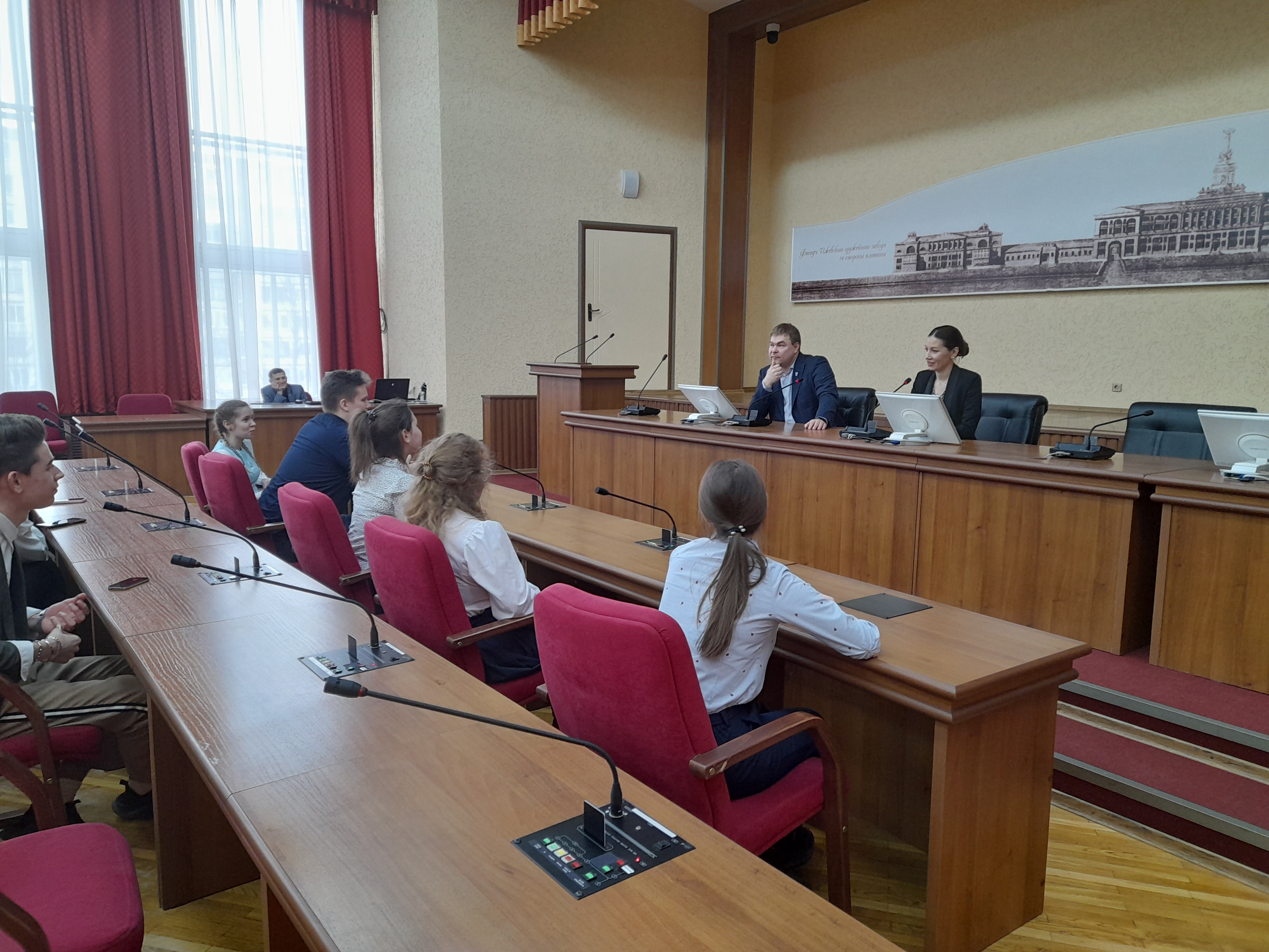 Посещение Администрации г. Ижевска и Городской Думы